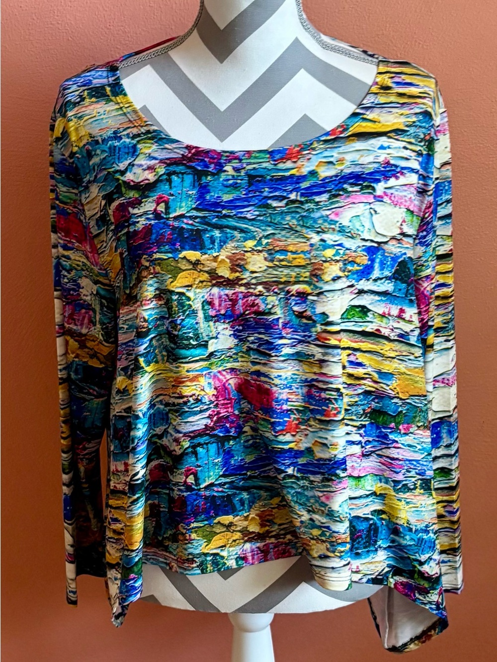 Abstract Multicolor Scoop-Neck Long Sleeve Top